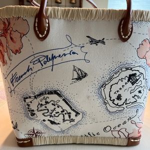 White House Black Market Large Beach Tote